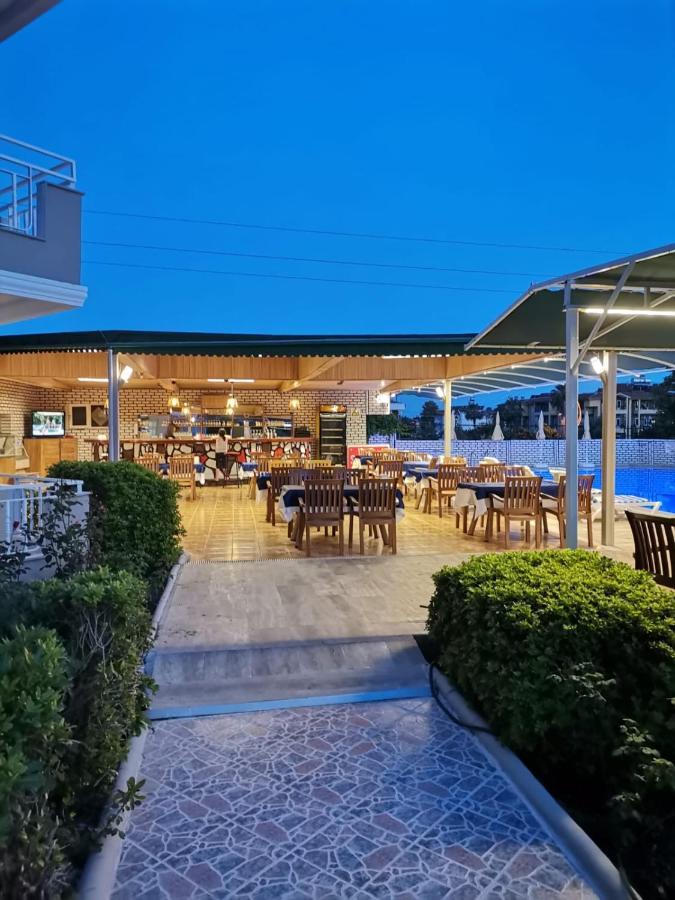 Hotel Oezguerhan 3*